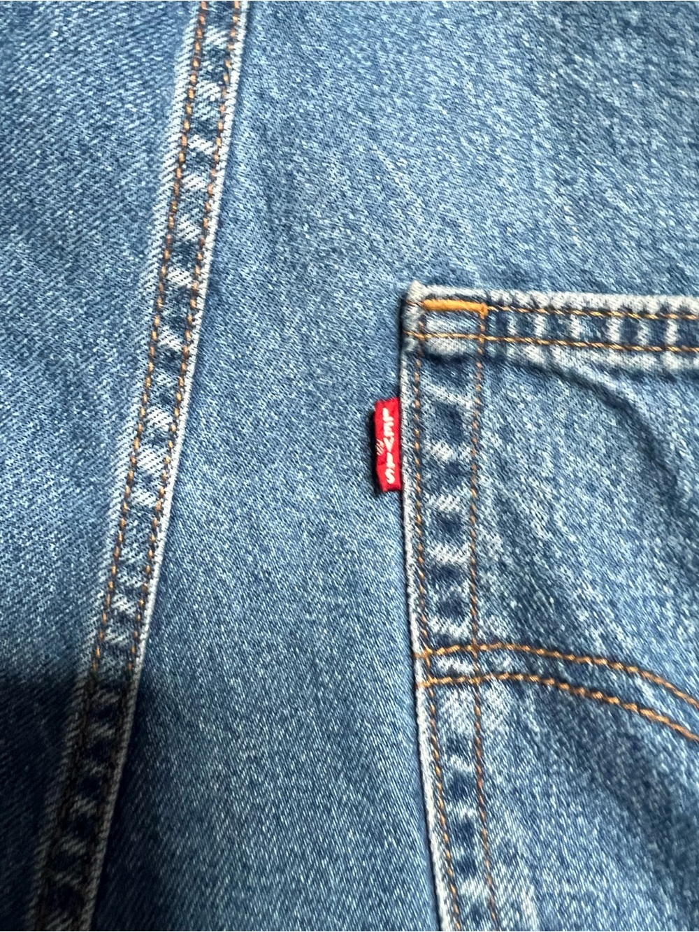 Levi’s Premium Denim Medium Wash Straight Leg Jeans Overalls Womens Size Medium - Picture 3 of 5